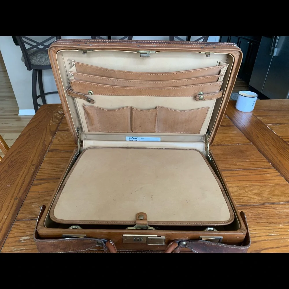 Vintage Leather Hartmann Luggage - Picture 7 of 10